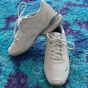 White Puma Tennis Shoes